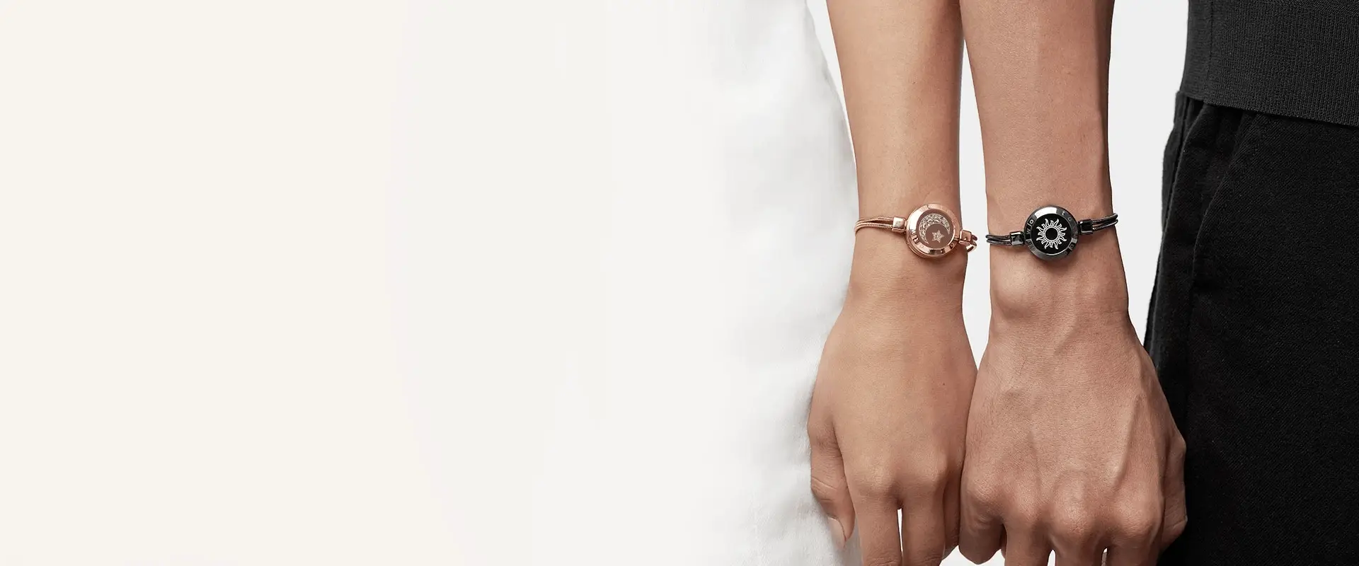 Verbindung durch intelligente SchmuckstĂŒcke